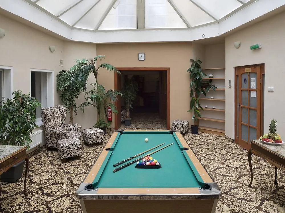 Ea Hotel Jessenius Karlovy Vary 3*,