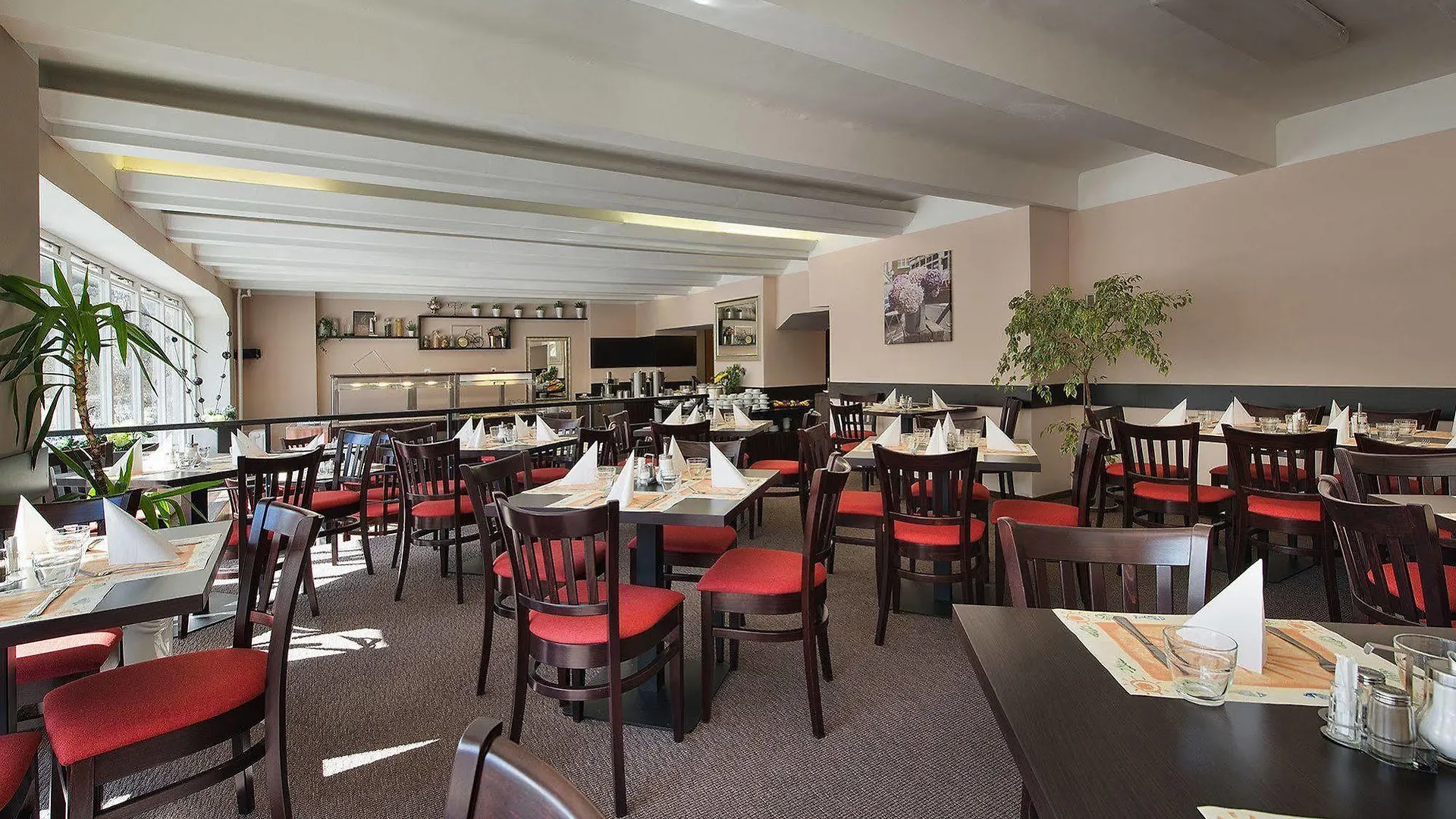 Ea Hotel Jessenius Karlovy Vary 3*,